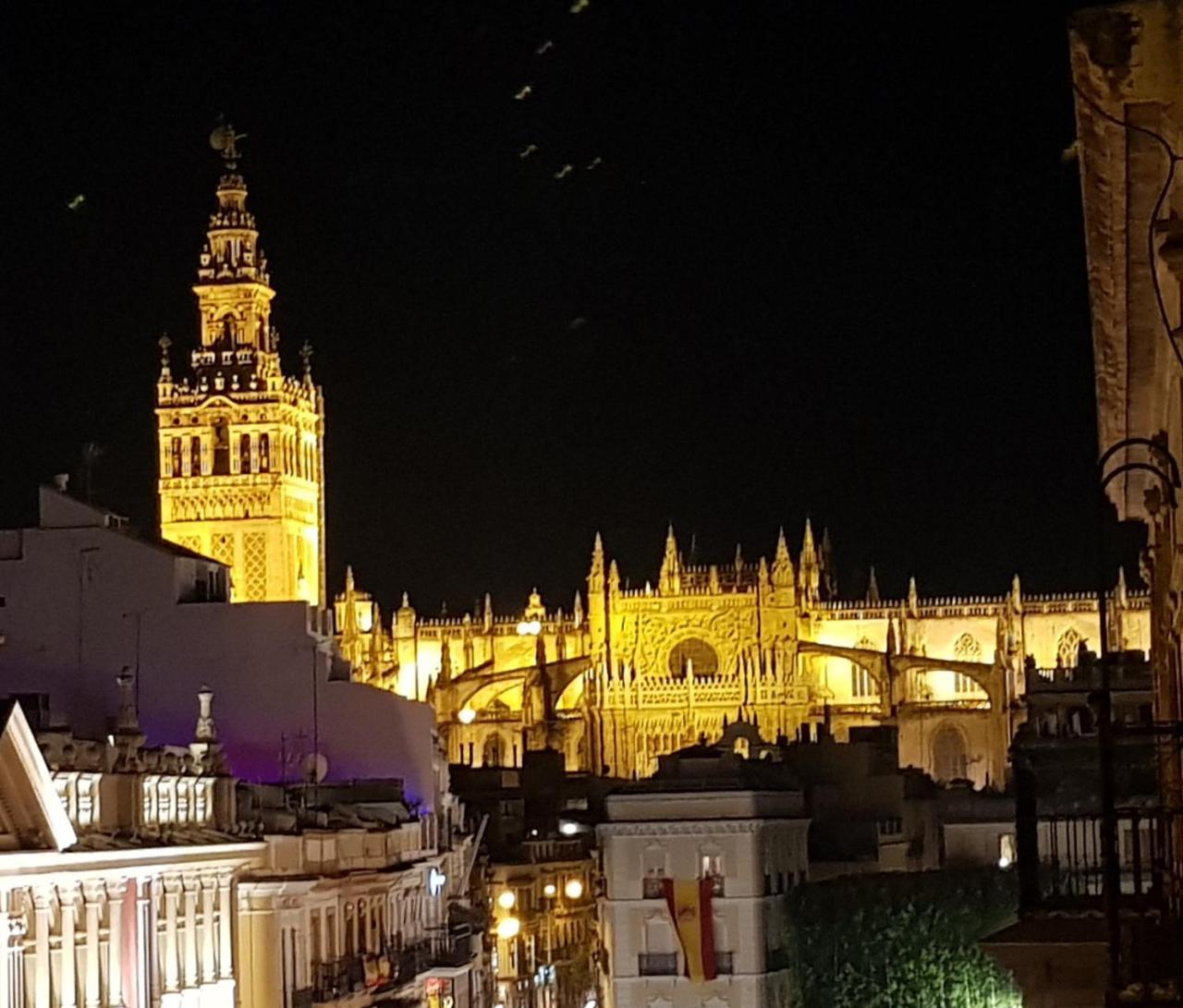 Lux Home - Sierpes Terrace Sevilla Eksteriør billede