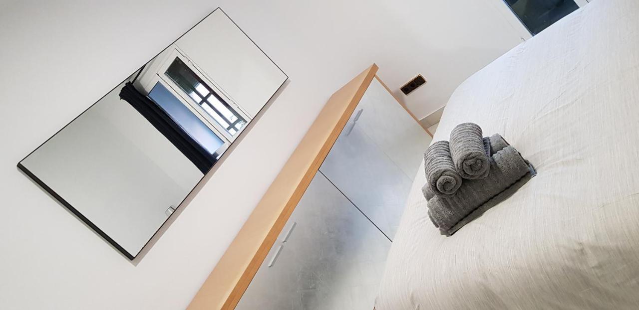 Lux Home - Sierpes Terrace Sevilla Eksteriør billede